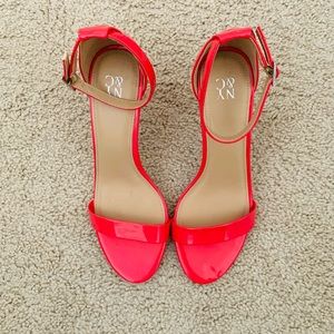 NWOT! New York and Company Hot Pink Heels